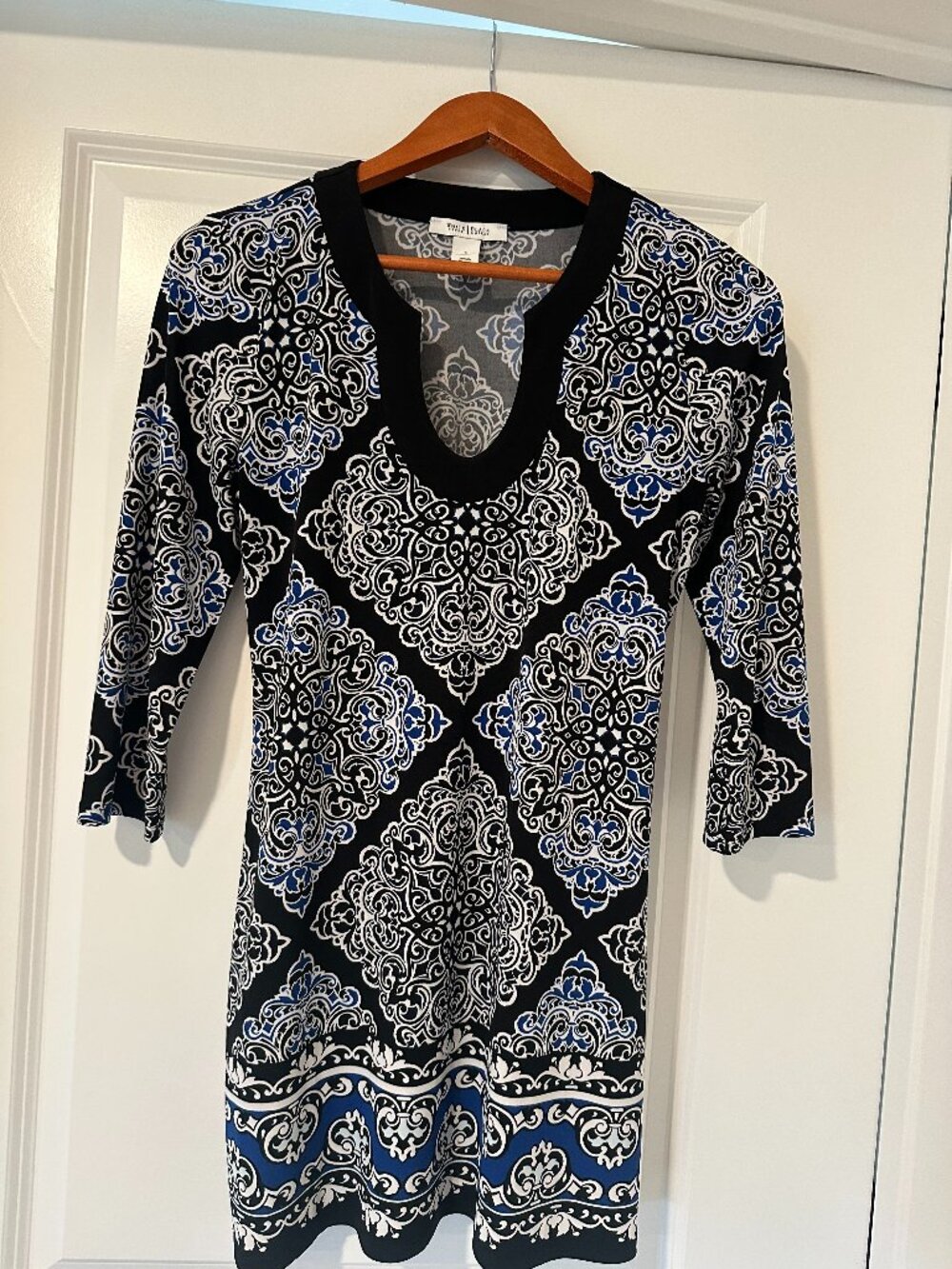 White House Black Market Women's Top Tunic